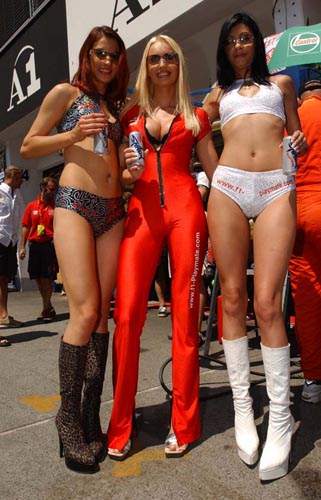 umbrella_girls.jpg