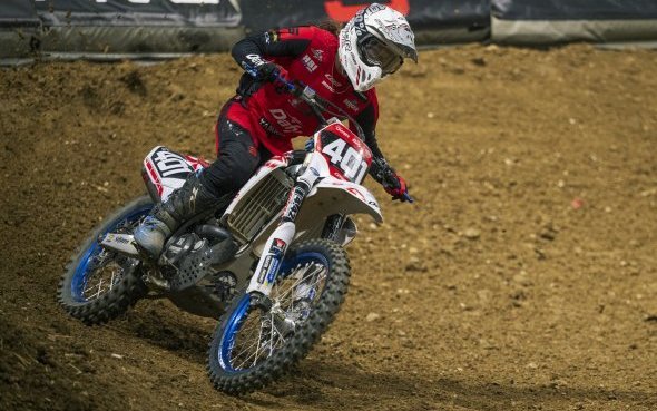 Paris La Défense Arena : Cooper Webb (YZ450F) sur la 3e marche du podium SX1 ! 