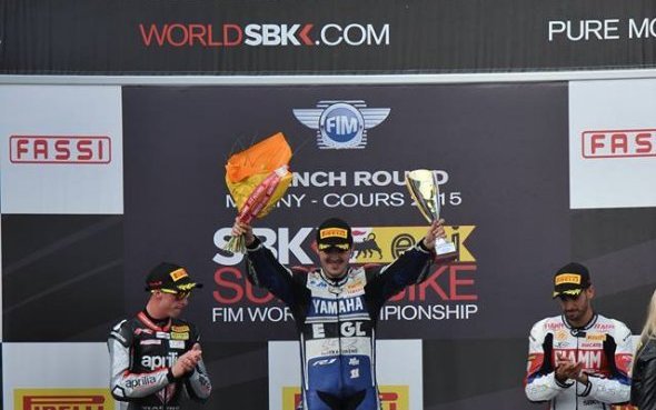 Magny-Cours-58 (11/12) : Lucas Mahias (R6) sur le podium, Jérémy Guarnoni (R1M) victorieux !
