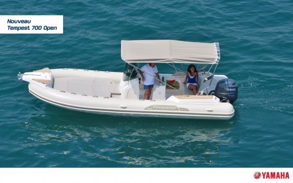 Tempest vous présente son premier Grand Cru 2012... Le nouveau Tempest 700 Open...