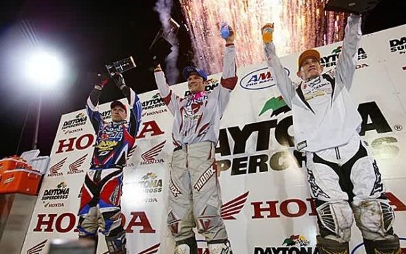 Daytona-Floride (10/16) : Chad Reed impose sa Yamaha YZ250 pour la 2e fois consécutive à Daytona