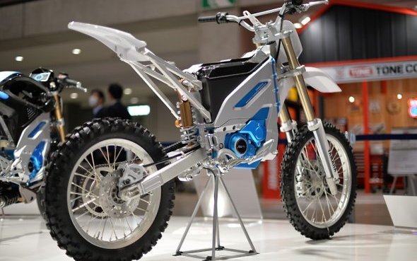 Yamaha présente huit prototypes au 43e « Tokyo Motor Show »