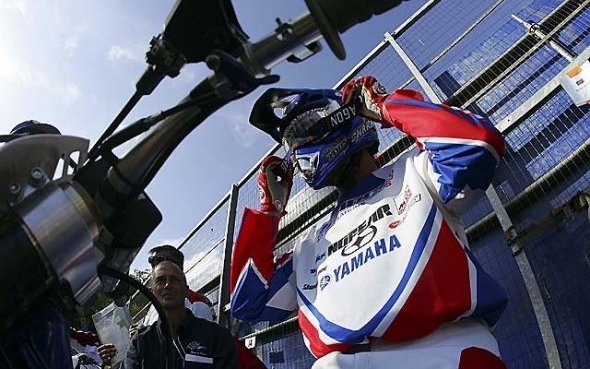 Ernée-France (53) : Vuillemin et Everts (Yamaha YZ450F) sur le podium