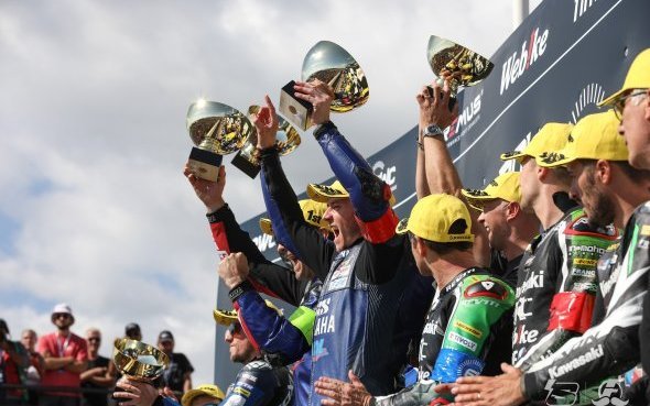 85e Bol d'Or-Castellet (4/4)/Course : Yamaha signe le doublé pour les 100 ans du Bol et décroche le titre en Coupe du Monde Superstock 2022 !