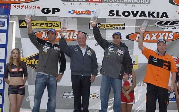 GP Slovaquie-Krompachy Plejsy (7/8) : 3e victoire en GP pour Johnny Aubert (WR450F) en E2 !