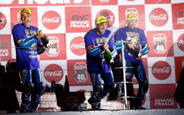 8H Suzuka-Japon (5/5) : Victoire et titre pour la Yamaha R1 !