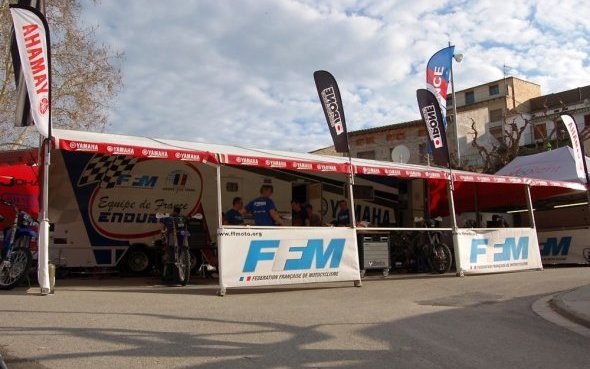 GP Portugal-Vale de Cambra (2/8) : L'EEAT-FFM-Yamaha Racing France Ipone monte en puissance !