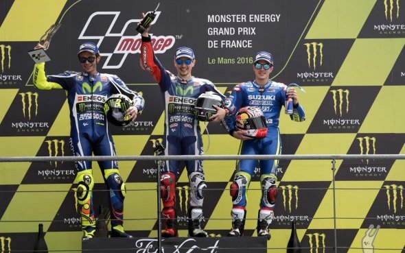 GP France-Le Mans (5/18)/Courses : Doublé Yamaha M1 avec Jorge Lorenzo et Valentino Rossi !