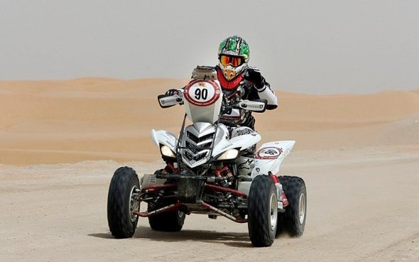 Desert Challenge-Abu Dhabi (1/5) : Podium pour Rodrigues (WR450F) et triplé YFM700R !